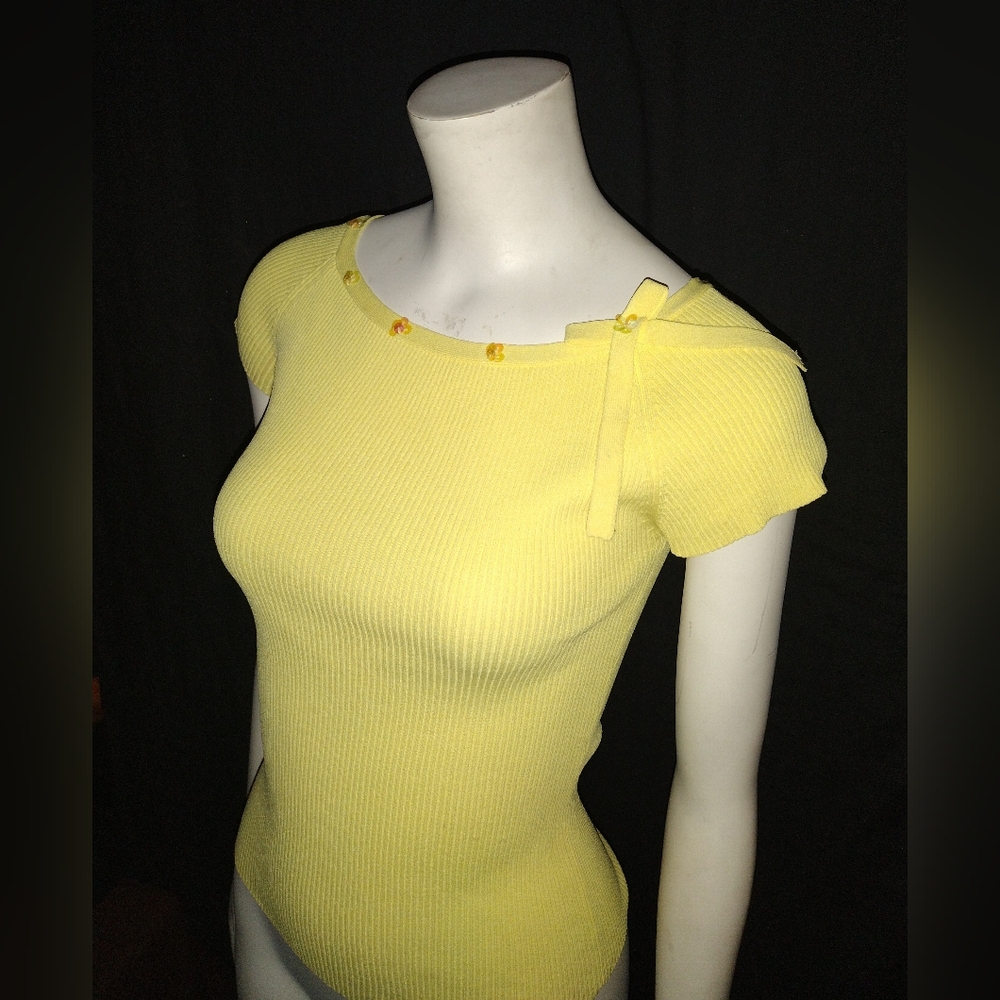 "MKM Designs" Yellow Blouse